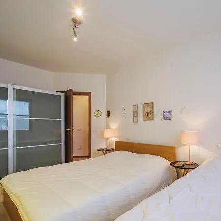 By Interhome بيتراسانتا
