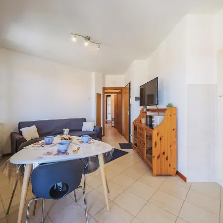 By Interhome شقة بيتراسانتا